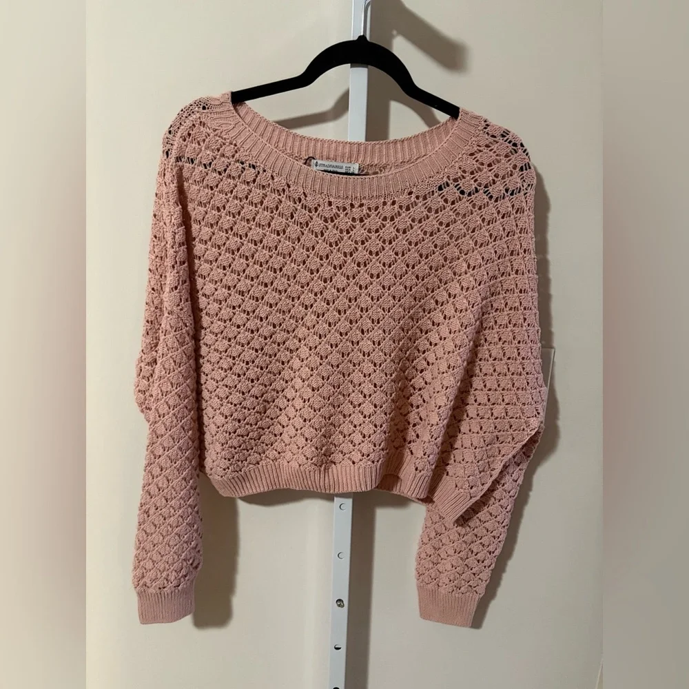 Stradivarius Blush Pink Crochet Sweater - Picture 1 of 3
